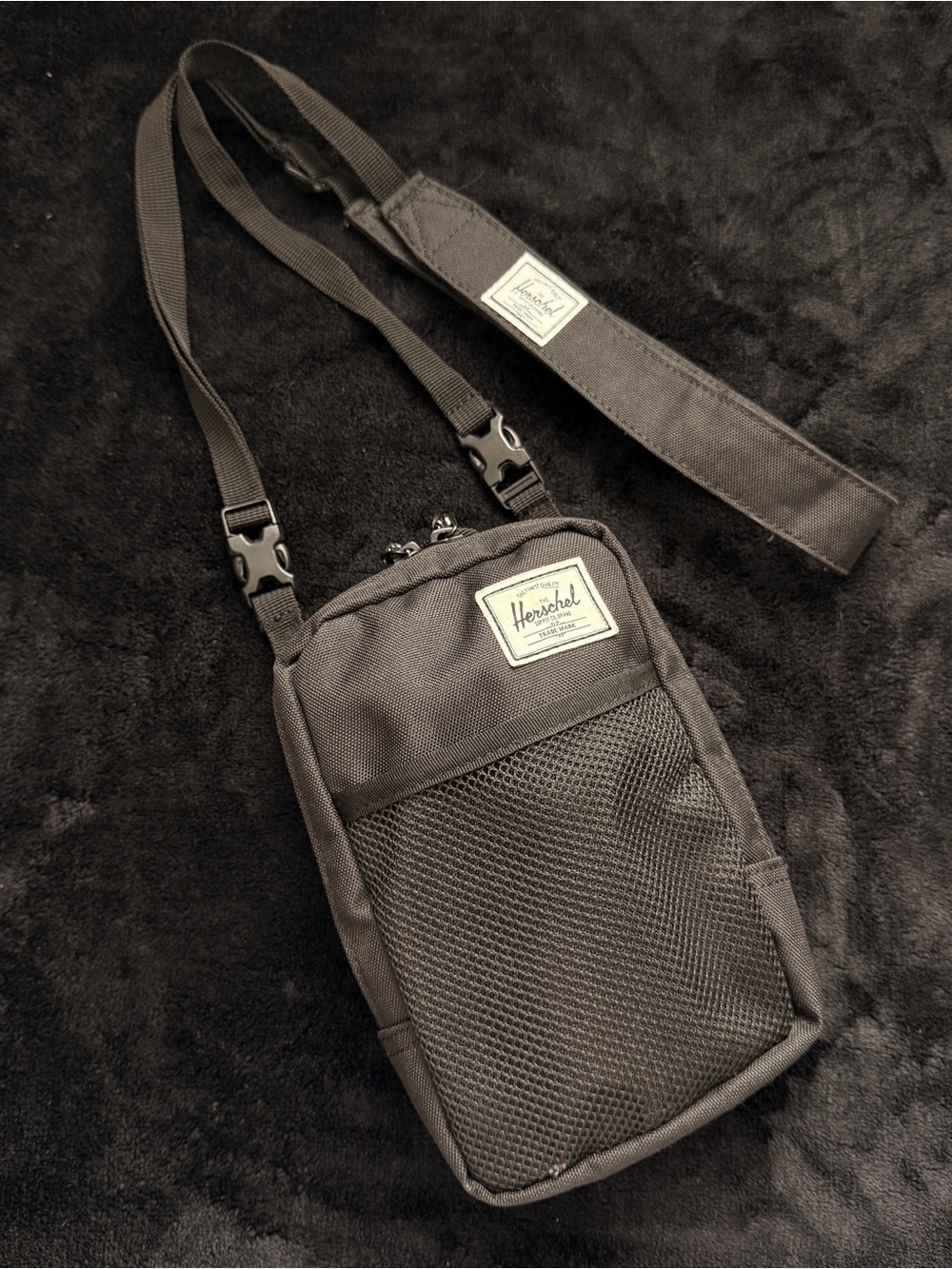 Herschel Supply Co. Sinclair Small Mini Crossbody Bag